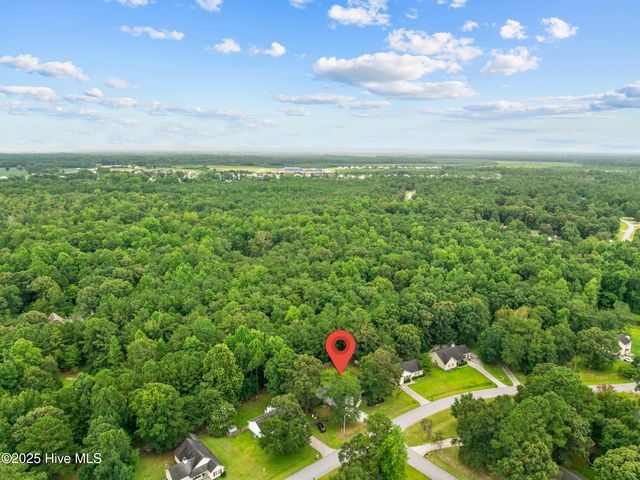 111 Live Oak Drive, Jacksonville, NC 28546