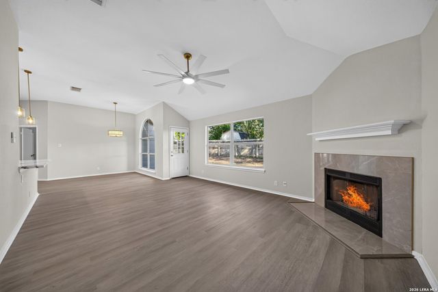 1017 SUMMER HAVEN LN, Schertz, TX 78154