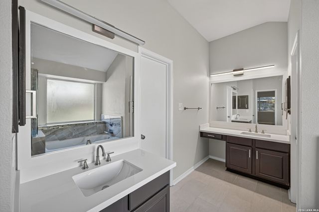 1017 SUMMER HAVEN LN, Schertz, TX 78154