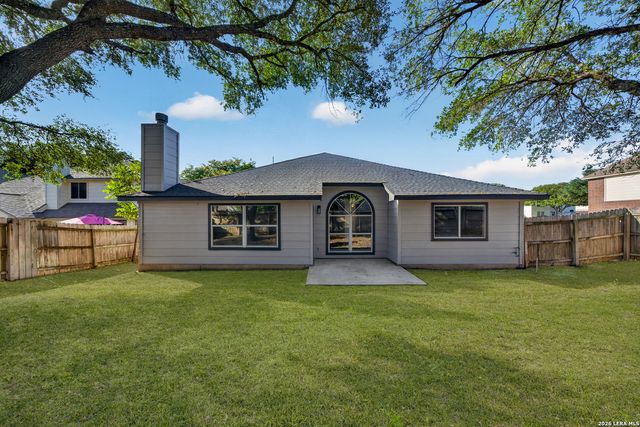 1017 SUMMER HAVEN LN, Schertz, TX 78154
