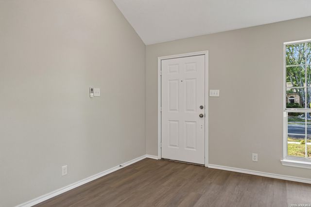 1017 SUMMER HAVEN LN, Schertz, TX 78154