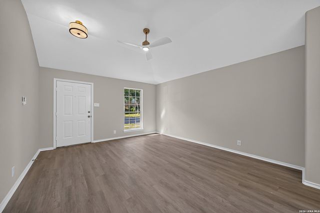1017 SUMMER HAVEN LN, Schertz, TX 78154