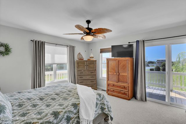 480 Chadwick Acres Road, Sneads Ferry, NC 28460