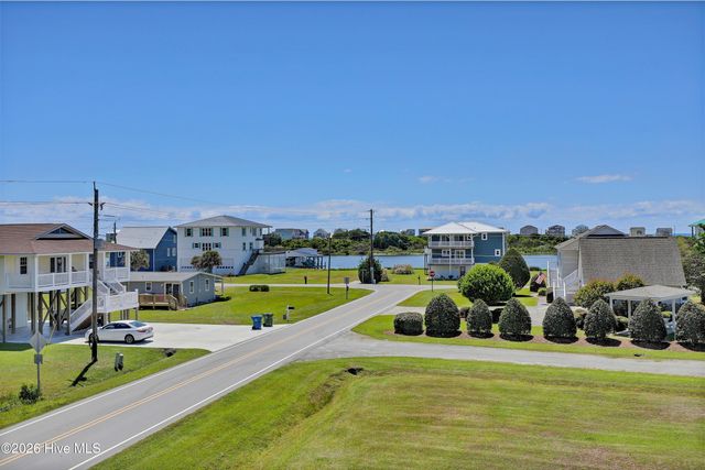 480 Chadwick Acres Road, Sneads Ferry, NC 28460
