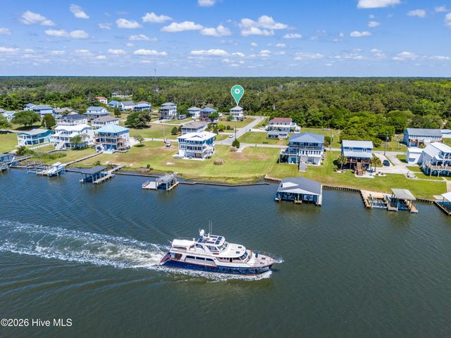 480 Chadwick Acres Road, Sneads Ferry, NC 28460