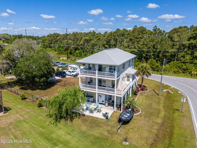 480 Chadwick Acres Road, Sneads Ferry, NC 28460