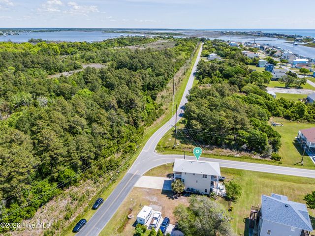 480 Chadwick Acres Road, Sneads Ferry, NC 28460