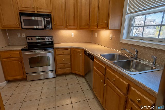 380 Main Street 45, Wallingford, CT 06492