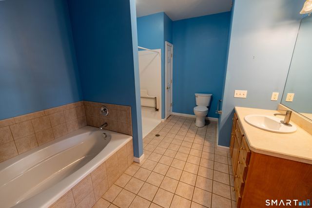 380 Main Street 45, Wallingford, CT 06492