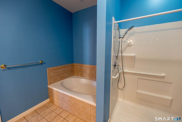 380 Main Street 45, Wallingford, CT 06492