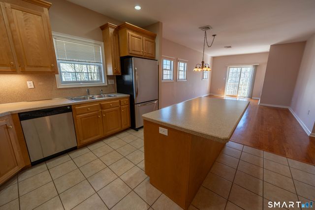 380 Main Street 45, Wallingford, CT 06492