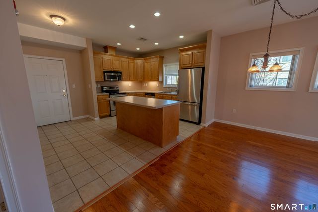 380 Main Street 45, Wallingford, CT 06492