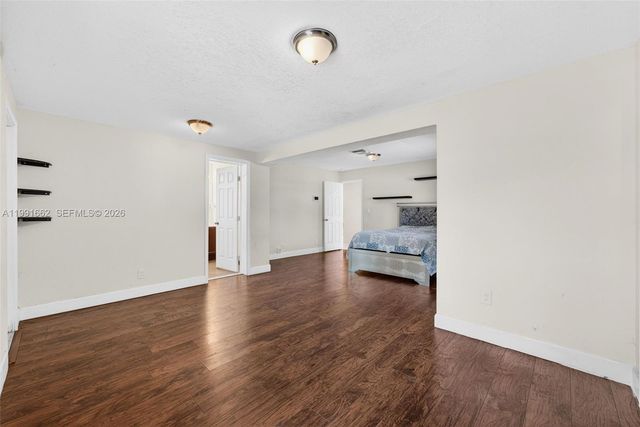 4200 NE 4th Ave, Deerfield Beach, FL 33064