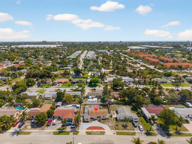 4200 NE 4th Ave, Deerfield Beach, FL 33064