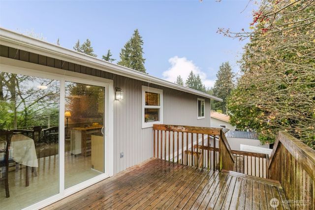 2045 California Avenue E, Port Orchard, WA 98366