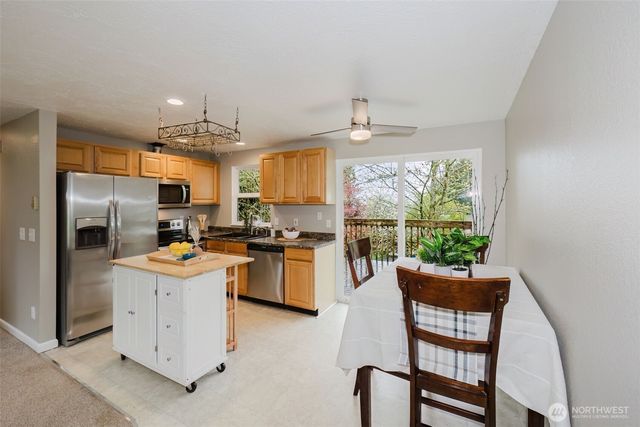 2045 California Avenue E, Port Orchard, WA 98366