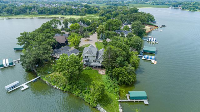 3396 Kings Point Road, Excelsior, MN 55331