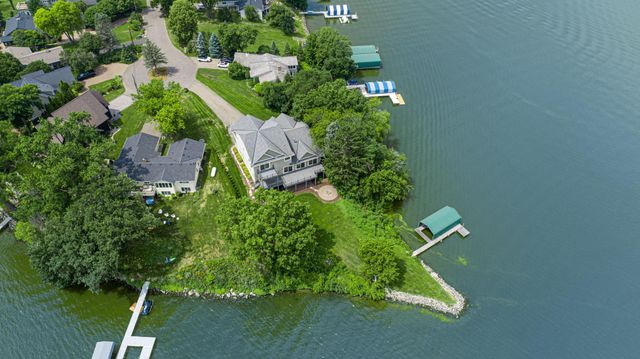 3396 Kings Point Road, Excelsior, MN 55331