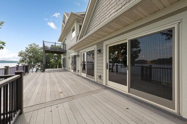 3396 Kings Point Road, Excelsior, MN 55331