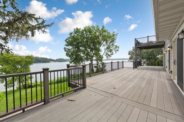 3396 Kings Point Road, Excelsior, MN 55331