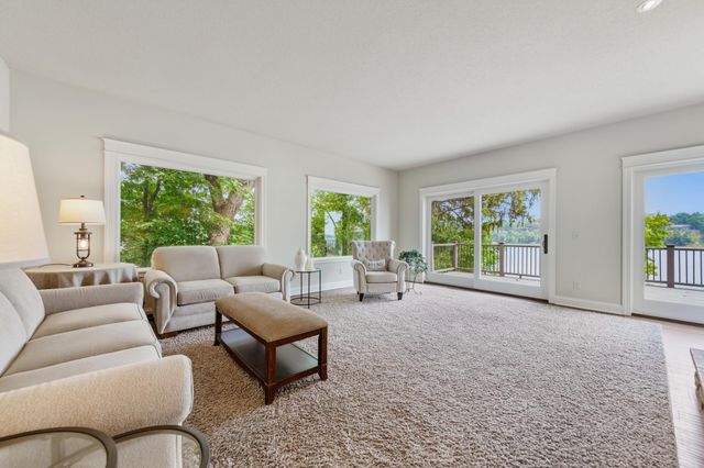 3396 Kings Point Road, Excelsior, MN 55331