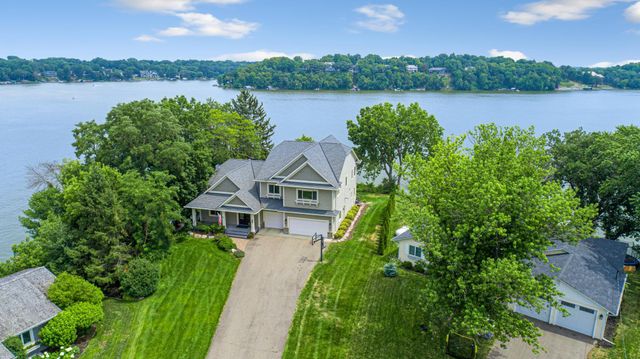 3396 Kings Point Road, Excelsior, MN 55331