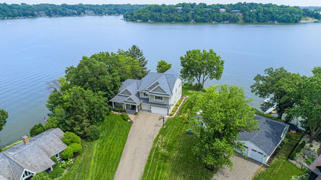 3396 Kings Point Road, Excelsior, MN 55331
