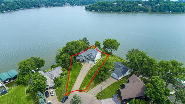 3396 Kings Point Road, Excelsior, MN 55331