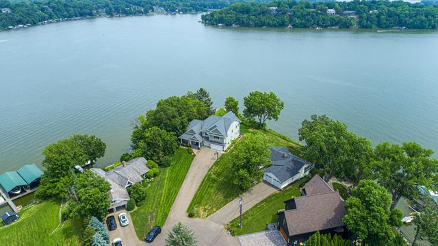 3396 Kings Point Road, Excelsior, MN 55331