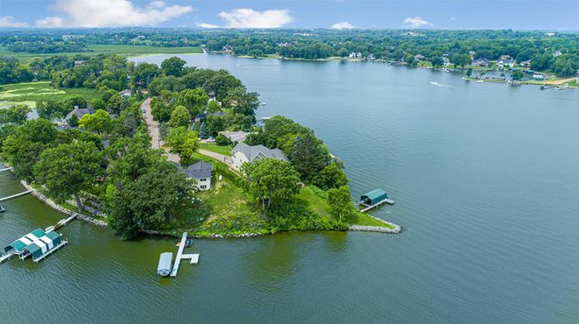 3396 Kings Point Road, Excelsior, MN 55331