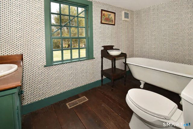 294 Jones Hollow Road, Marlborough, CT 06447