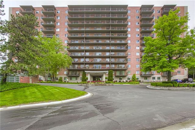 4550 Warwick Boulevard 1205, Kansas City, MO 64111