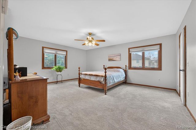 19230 Augusta Court, Livonia, MI 48152