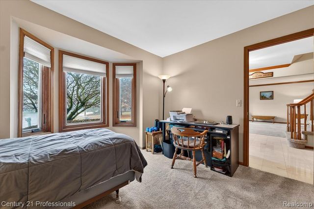 19230 Augusta Court, Livonia, MI 48152