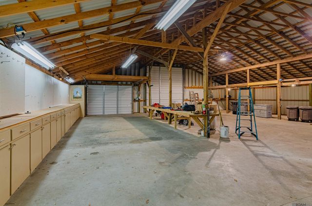 16161 Blackwater Rd, Zachary, LA 70791