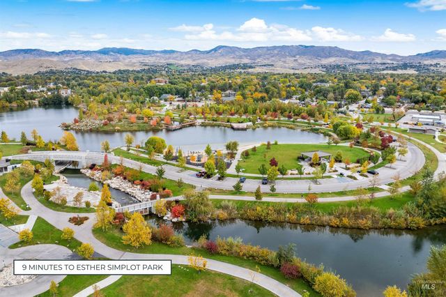 413 E 47th St, Garden City, ID 83714