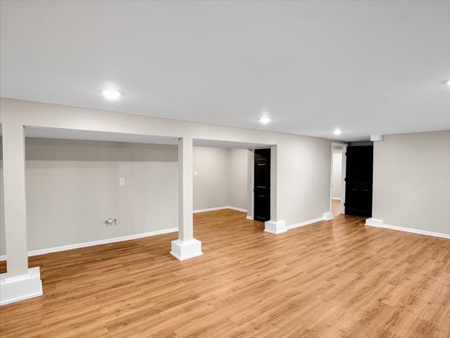 18763 Grade School Road, Caledonia, IL 61011