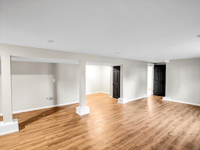 18763 Grade School Road, Caledonia, IL 61011