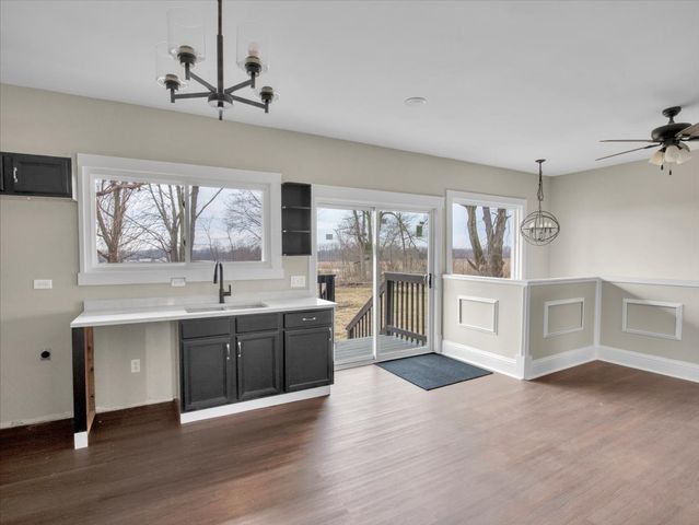 18763 Grade School Road, Caledonia, IL 61011