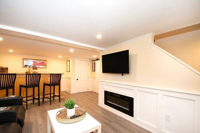 125 High Street, Abington, MA 02351