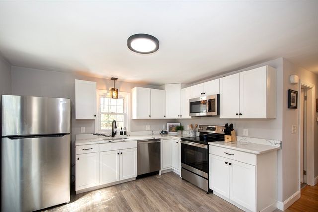 125 High Street, Abington, MA 02351