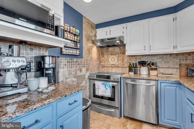 7804 HARBOR RD, Pasadena, MD 21122