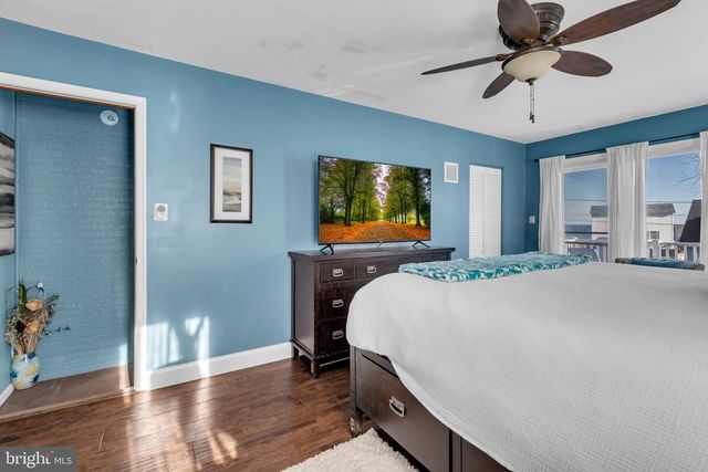 7804 HARBOR RD, Pasadena, MD 21122