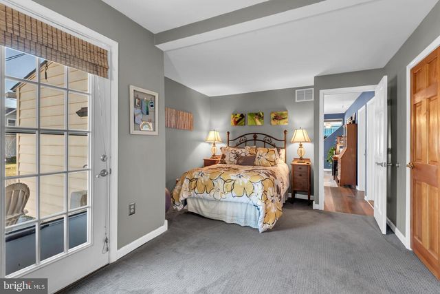 7804 HARBOR RD, Pasadena, MD 21122