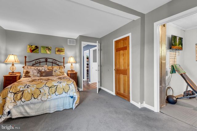 7804 HARBOR RD, Pasadena, MD 21122