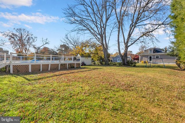 7804 HARBOR RD, Pasadena, MD 21122