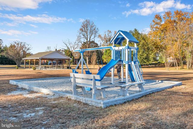 7804 HARBOR RD, Pasadena, MD 21122