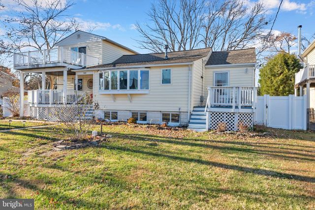 7804 HARBOR RD, Pasadena, MD 21122