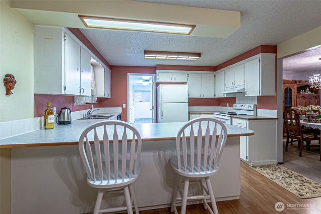 7505 Husky Way SE, Lacey, WA 98503