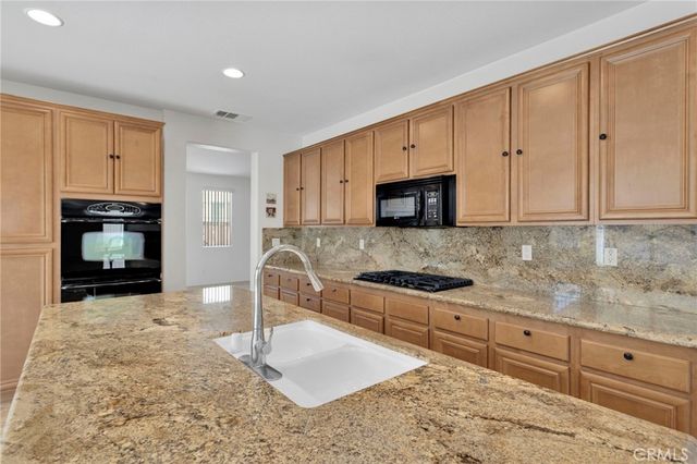 12359 Oahu Street, Victorville, CA 92392